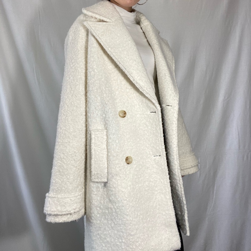 Womens forever21 white coat size S